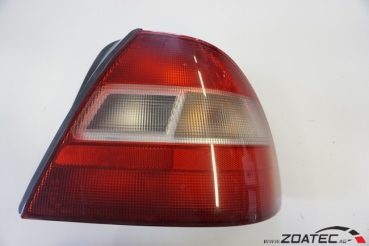 Luce posteriore Berlina destra occasione 98-01 (2182)