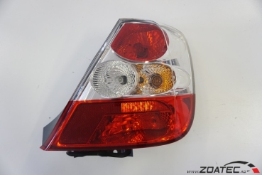 Luce posteriore destra occasione 04-05 (2184)