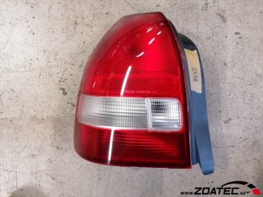 Feu arrière Hatchback gauche occasion 99-00 (2398)