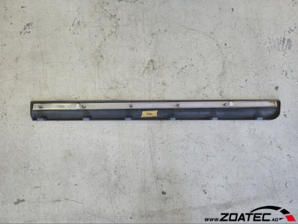 Türaufsatz / Zierleiste Türe rechts unten gebraucht Honda CRX ED/EE 88-92 (0251)