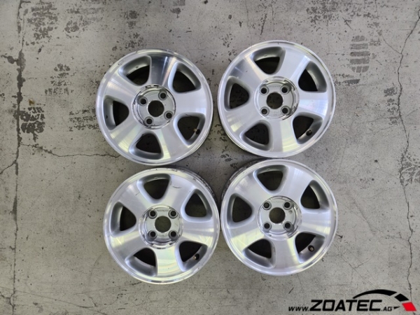 Alufelgen gebraucht Honda Civic Coupé EJ / CRX VTi EG2 92-95 (0723)