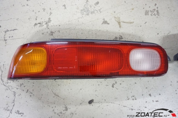 Feux arrière JDM occasion Honda Integra Type-R DC2 (2201)