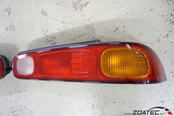 Feux arrière JDM occasion Honda Integra Type-R DC2 (2201)