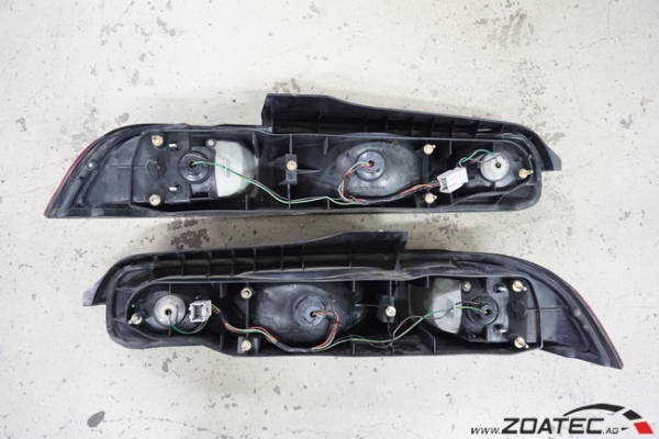 Feux arrière JDM occasion Honda Integra Type-R DC2 (2201)