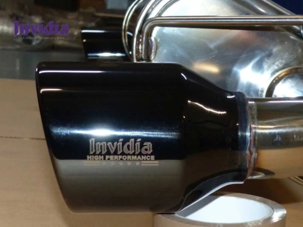 Invidia Q300BLK Scarico Toyota Yaris GR da 20